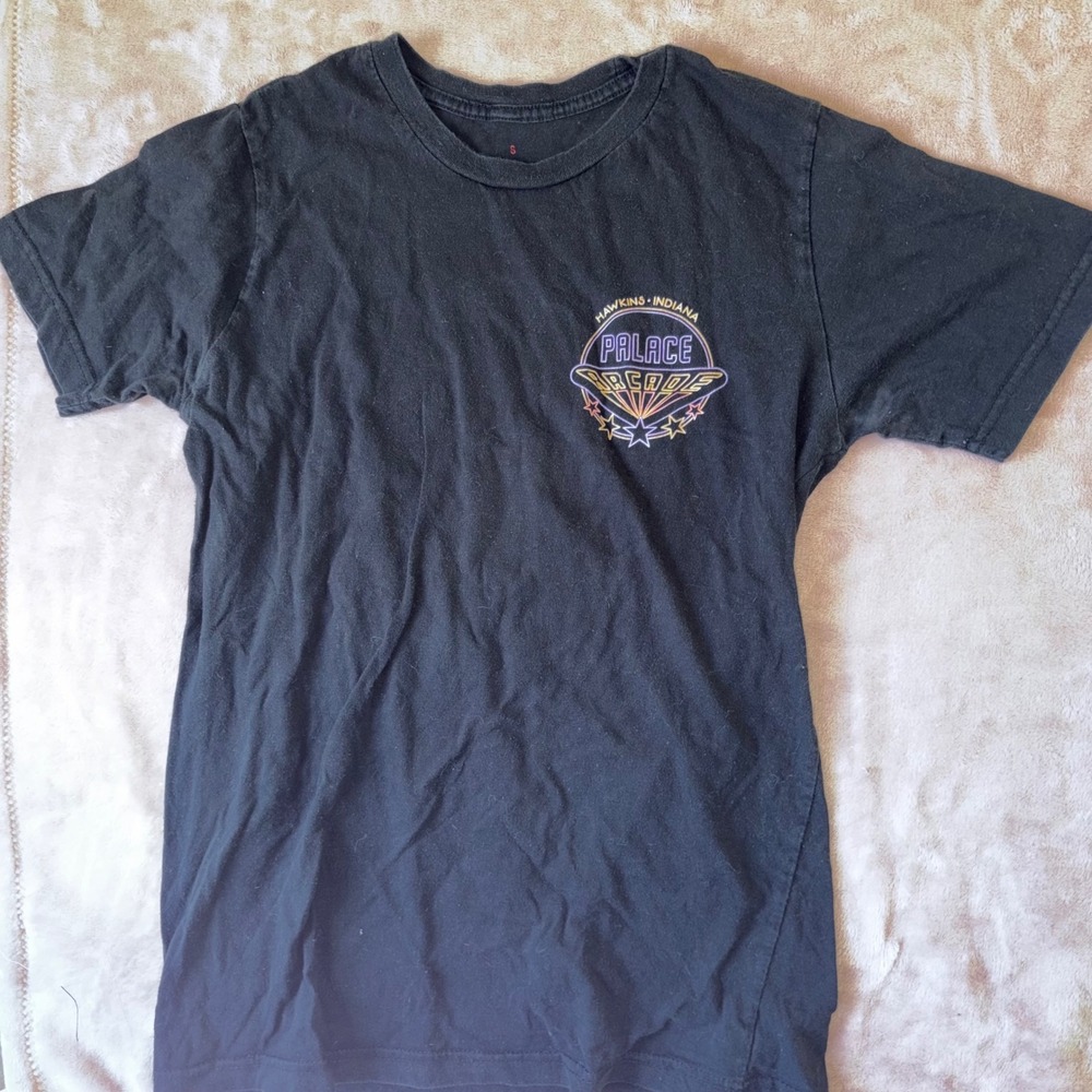 Stranger Things Palace Arcade Graphic T-Shirt Black Hawkins Indiana Small
